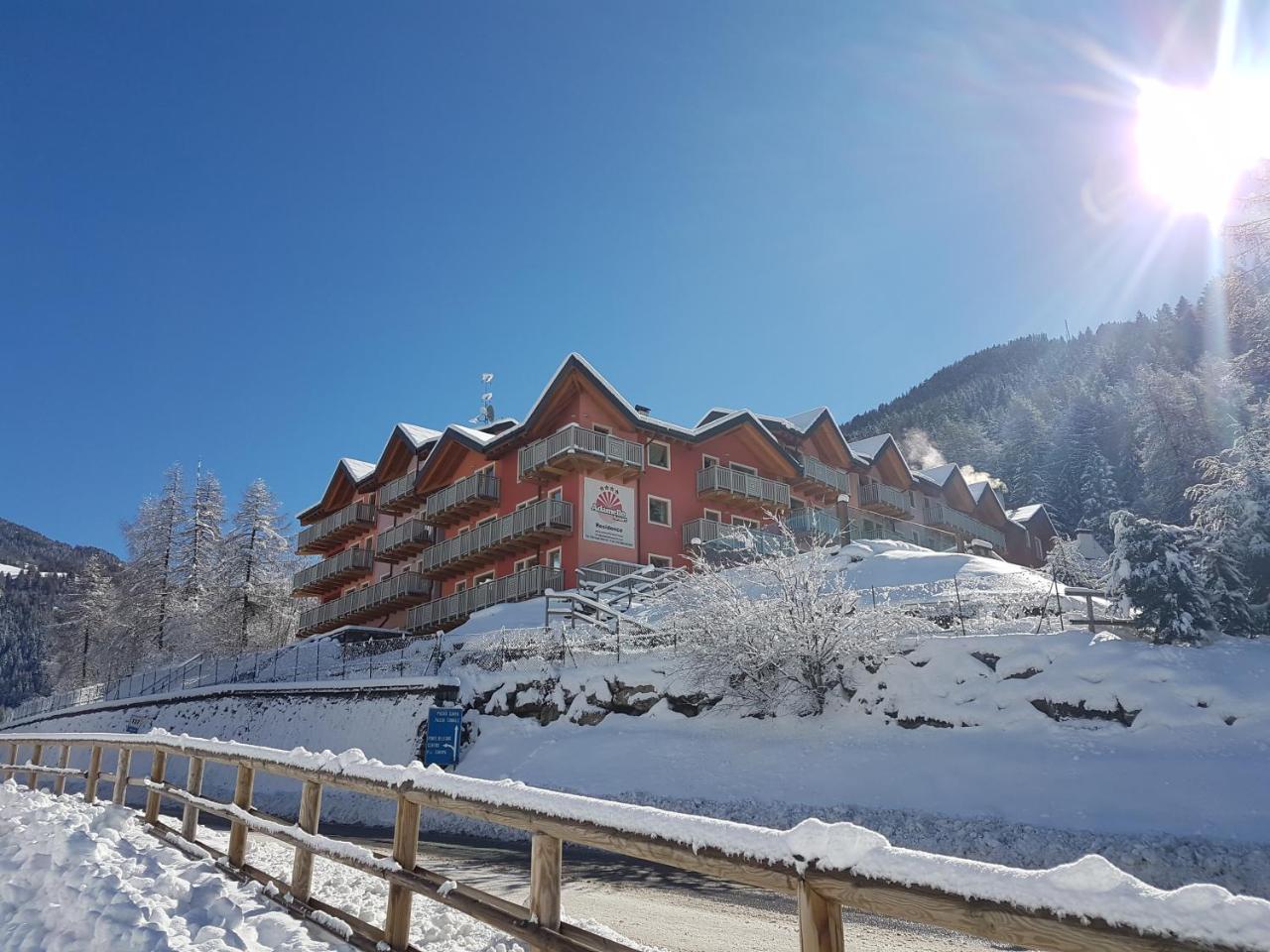 Residence Adamello Resort Ponte Di Legno Extérieur photo